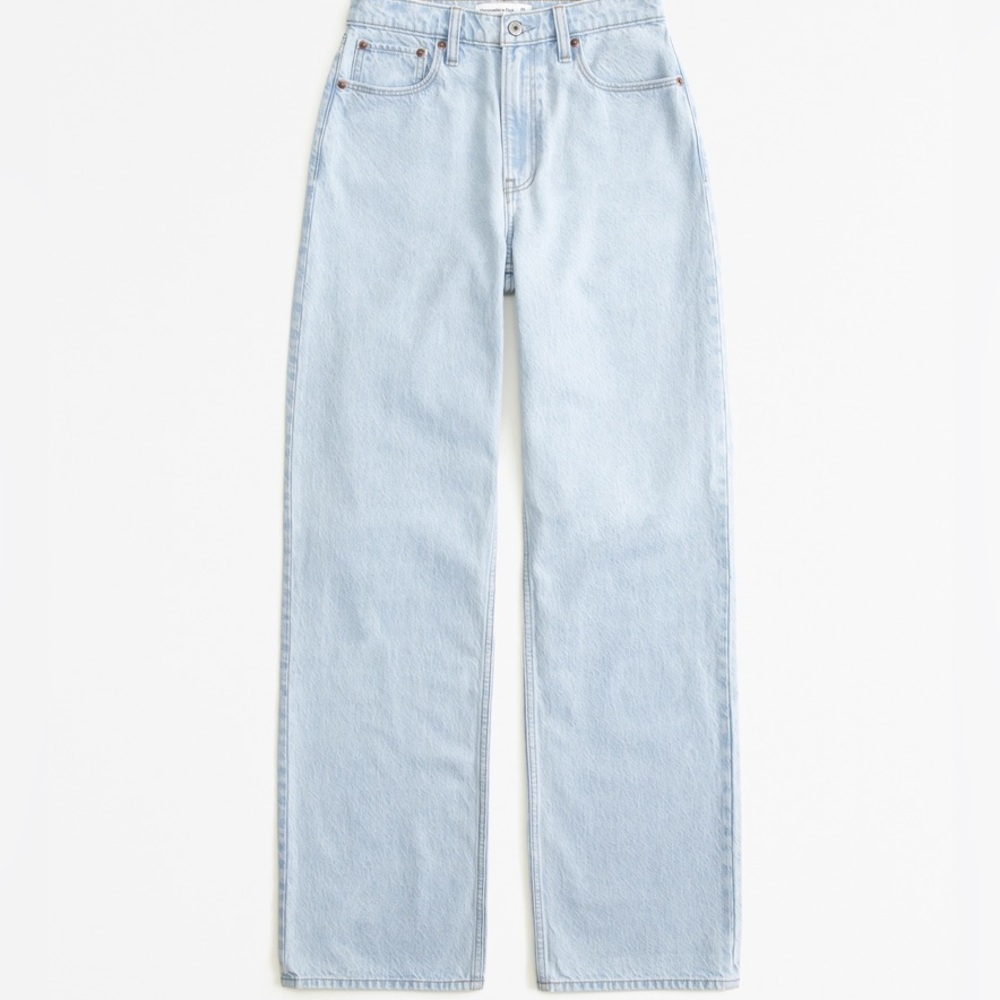 A&F High Rise Loose Jean Light Pleated